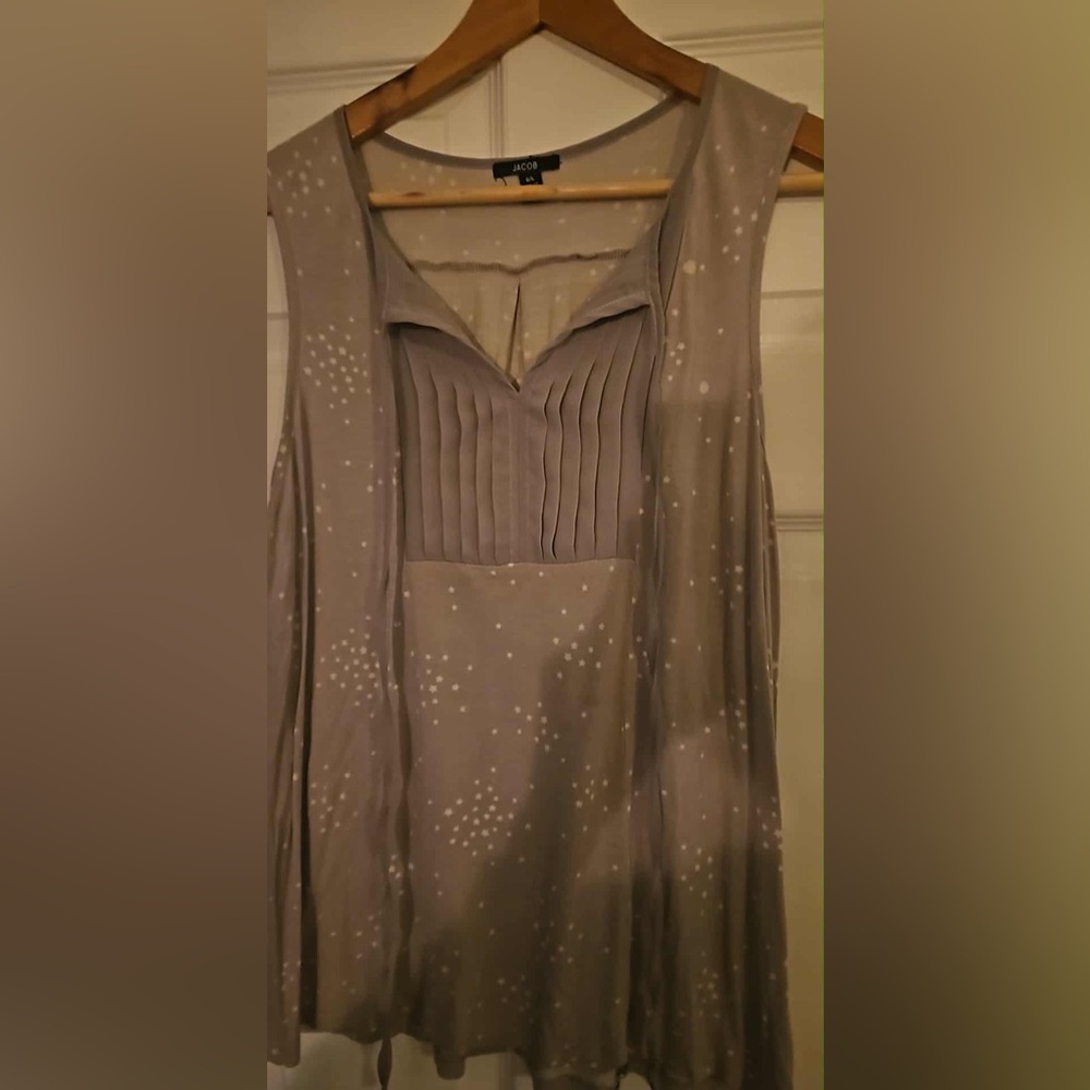 Jacob Gray Star-Patterned Sleeveless Top